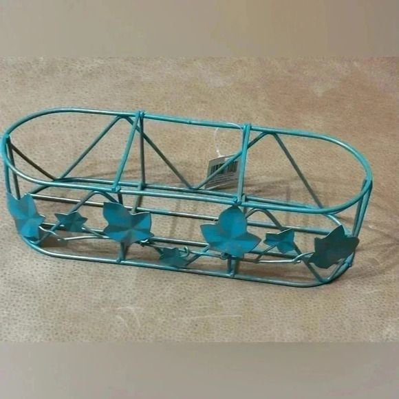 Vintage Garden Gate Designs Leaf Wire Basket Planter Decor 1996 - Picture 2 of 8